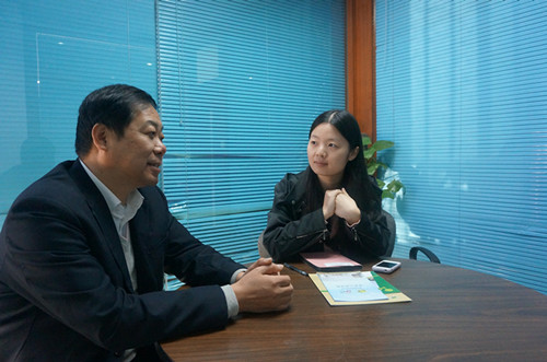 宋西德书记会见南京亚信公司招聘专员钱佳静 宋西德书记会见南京亚信公司招聘专员钱佳静