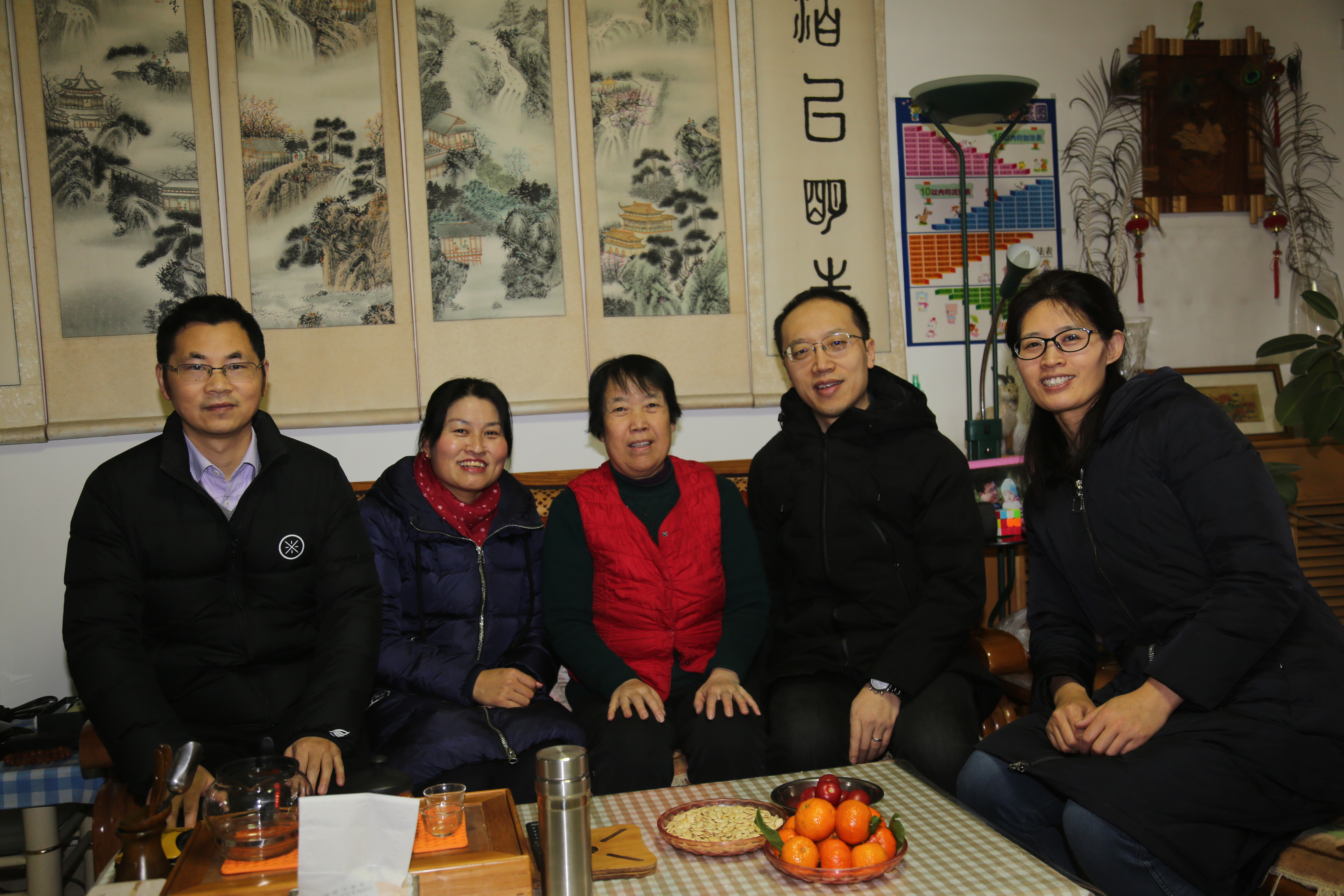 慰问退休教师张勤老师 慰问退休教师张勤老师